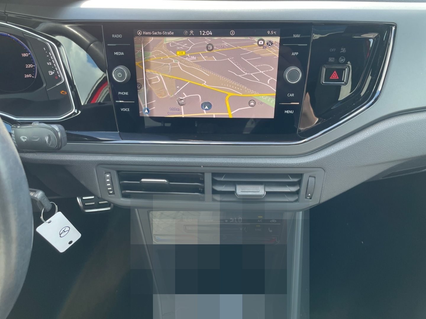 Volkswagen Taigo R-Line 1.0 TSI DSG MATRIX/NAVI/KAMERA/PANO foto 11