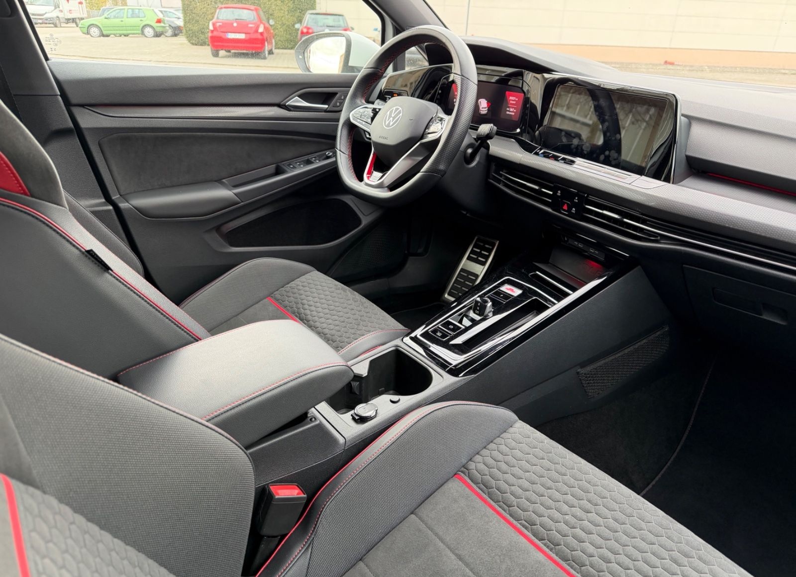 Volkswagen Golf VIII Lim. GTI Clubsport foto 5