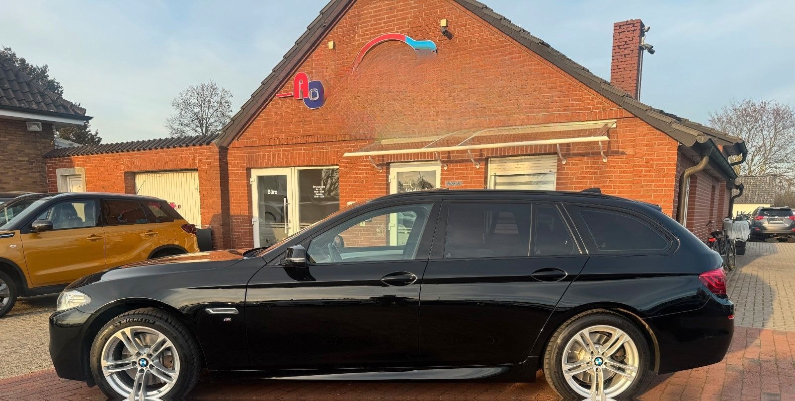 BMW 530 Touring M Packet xDrive/Pano/BIXE/AHK/LEDER foto 2