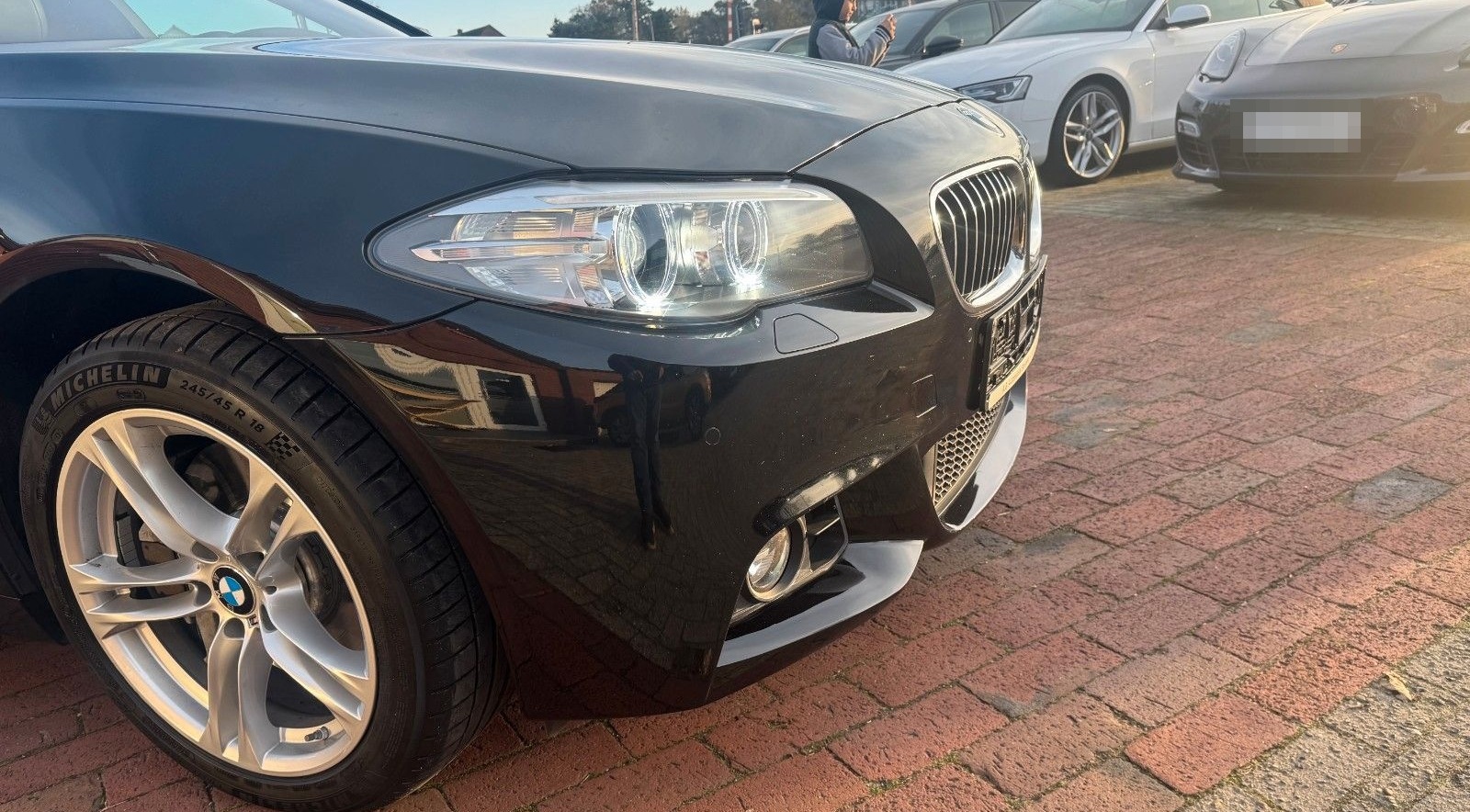 BMW 530 Touring M Packet xDrive/Pano/BIXE/AHK/LEDER foto 18