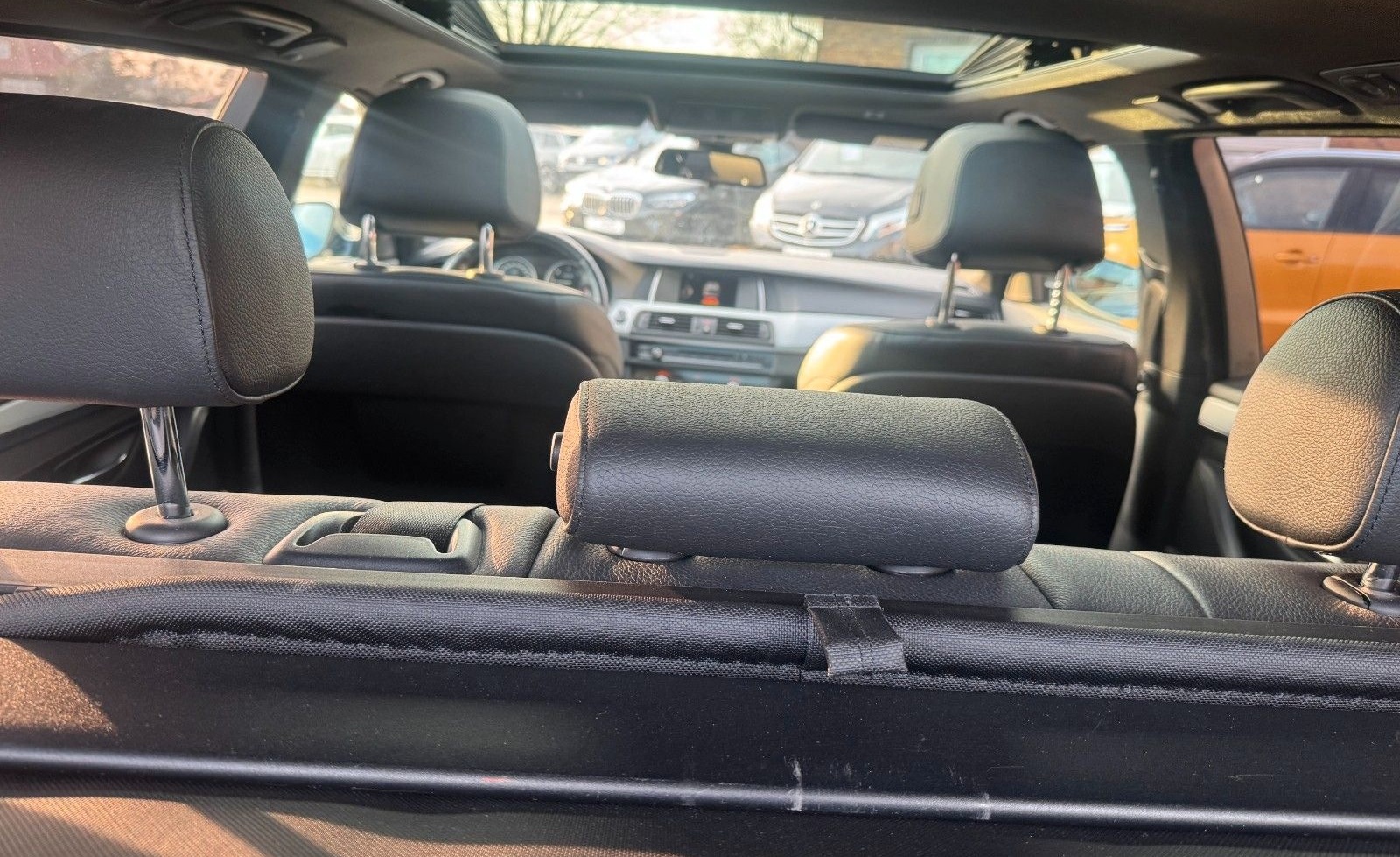 BMW 530 Touring M Packet xDrive/Pano/BIXE/AHK/LEDER foto 8