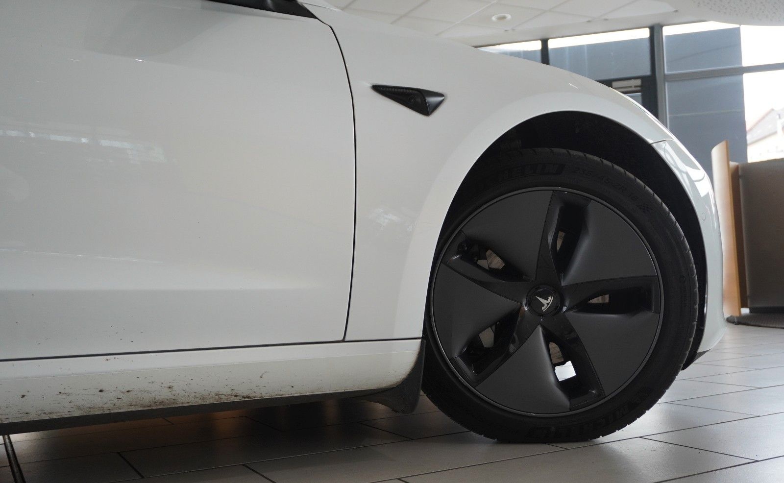 Tesla Model 3 LONGRANGE DUAL-MOTOR NAVI/KAMERA/PANO/SH foto 7