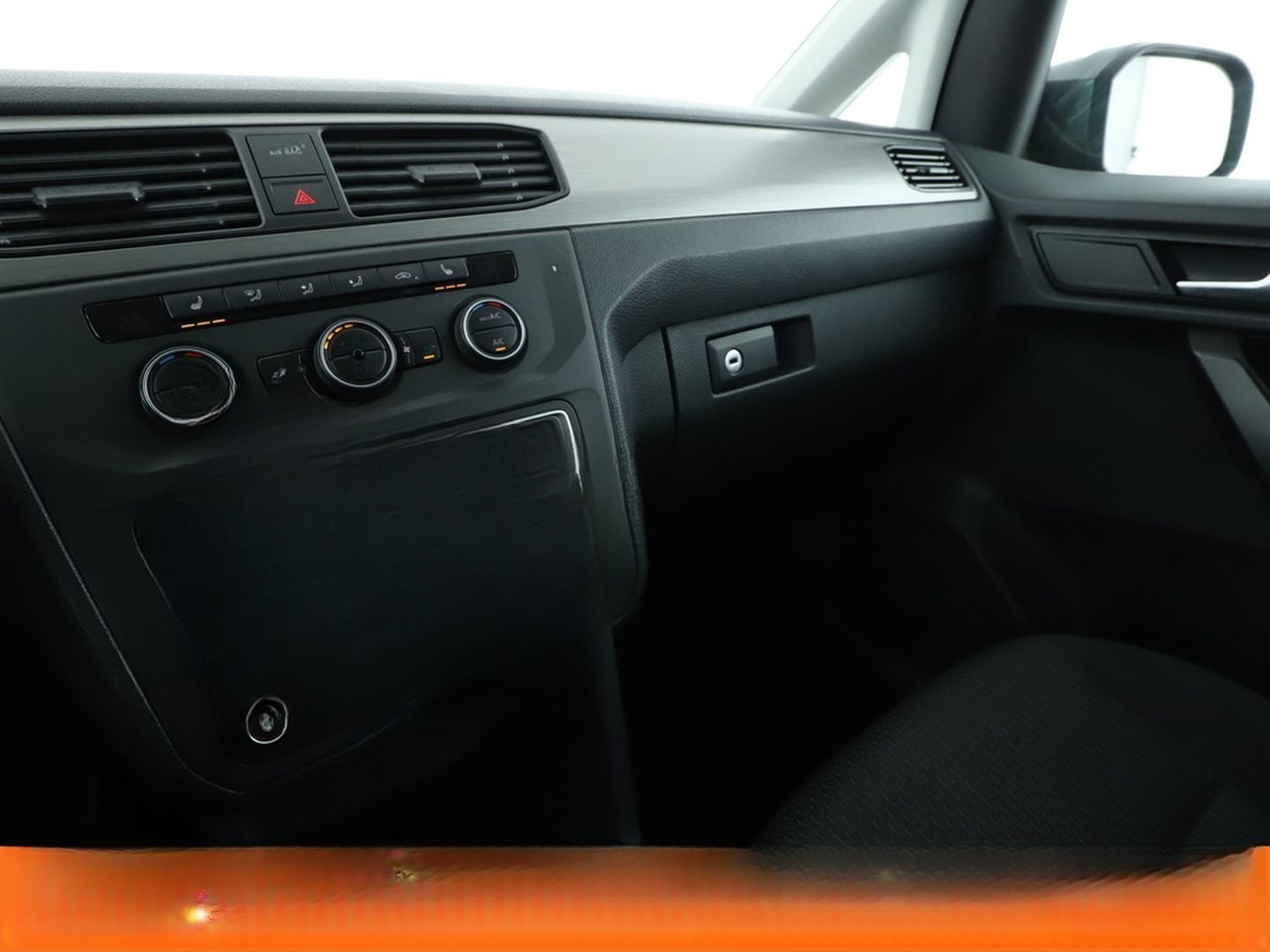 Volkswagen Caddy 1.4 TSI Maxi Trendline BM*XENON*TEMPO*PDC* foto 26