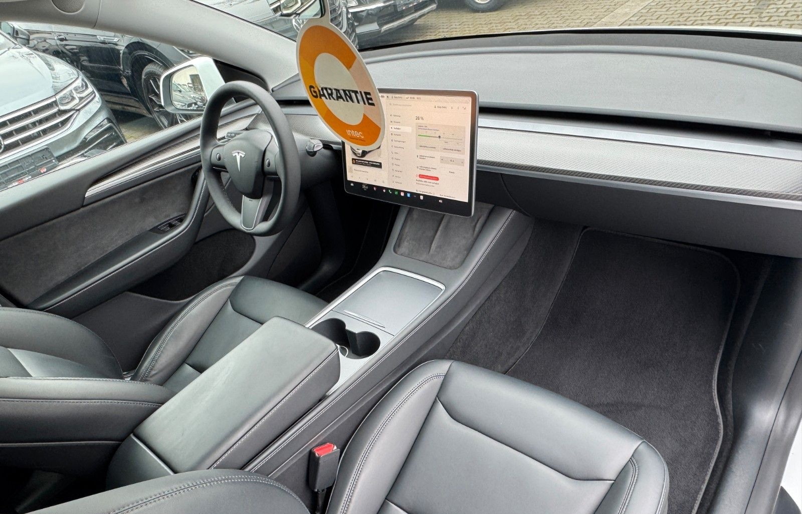 Tesla Model Y Performance Dual AWD*White/Black*21 Zoll foto 15