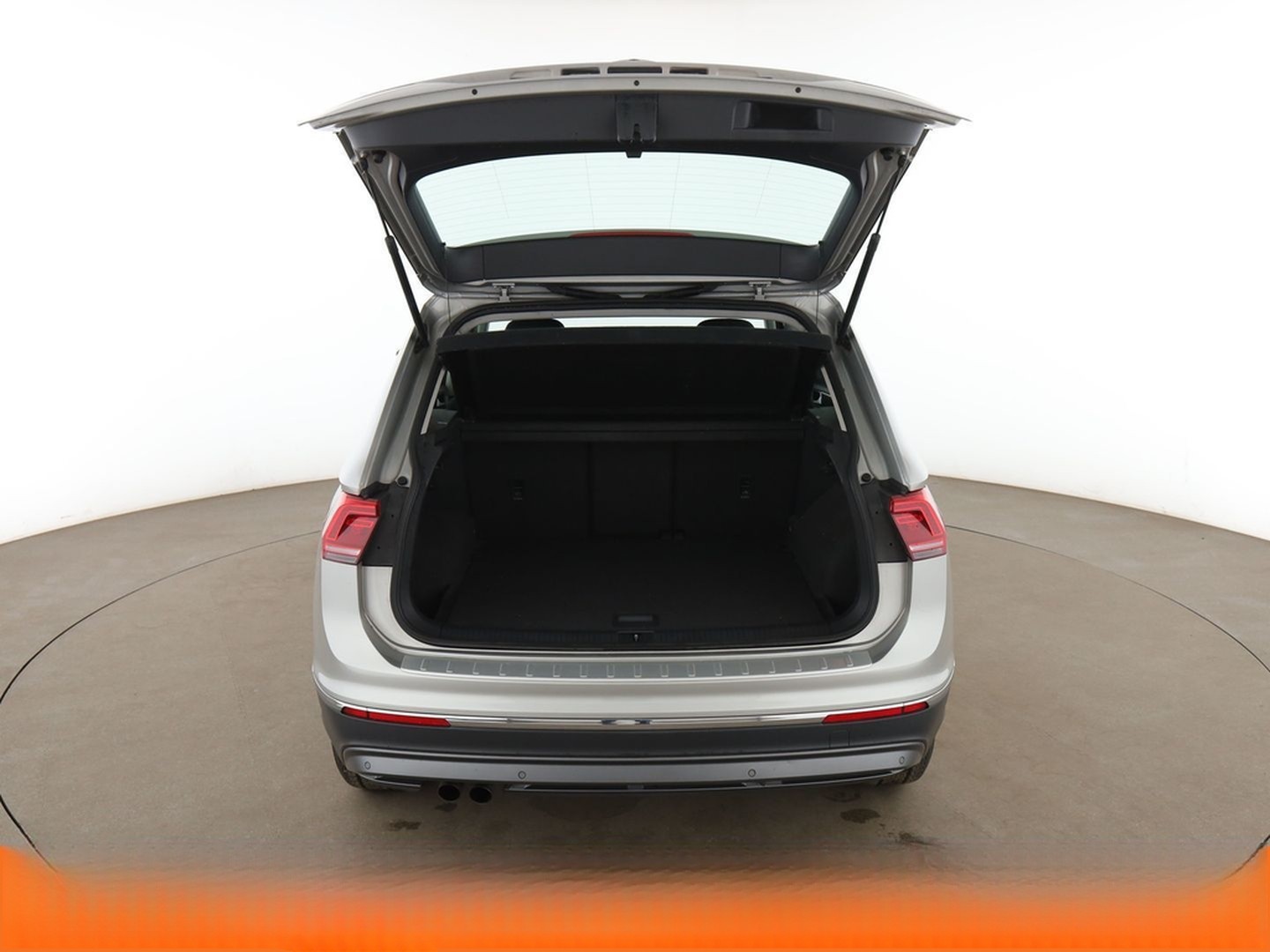 Volkswagen Tiguan 2.0 TSI Highline 4Motion BlueMotion Aut. foto 17