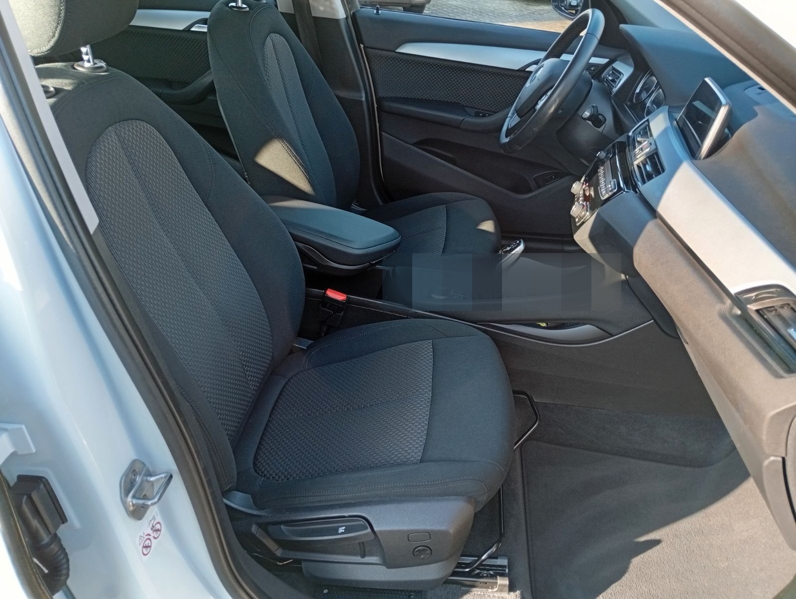 BMW X1 xDrive 20 d Advantage / Navi foto 11