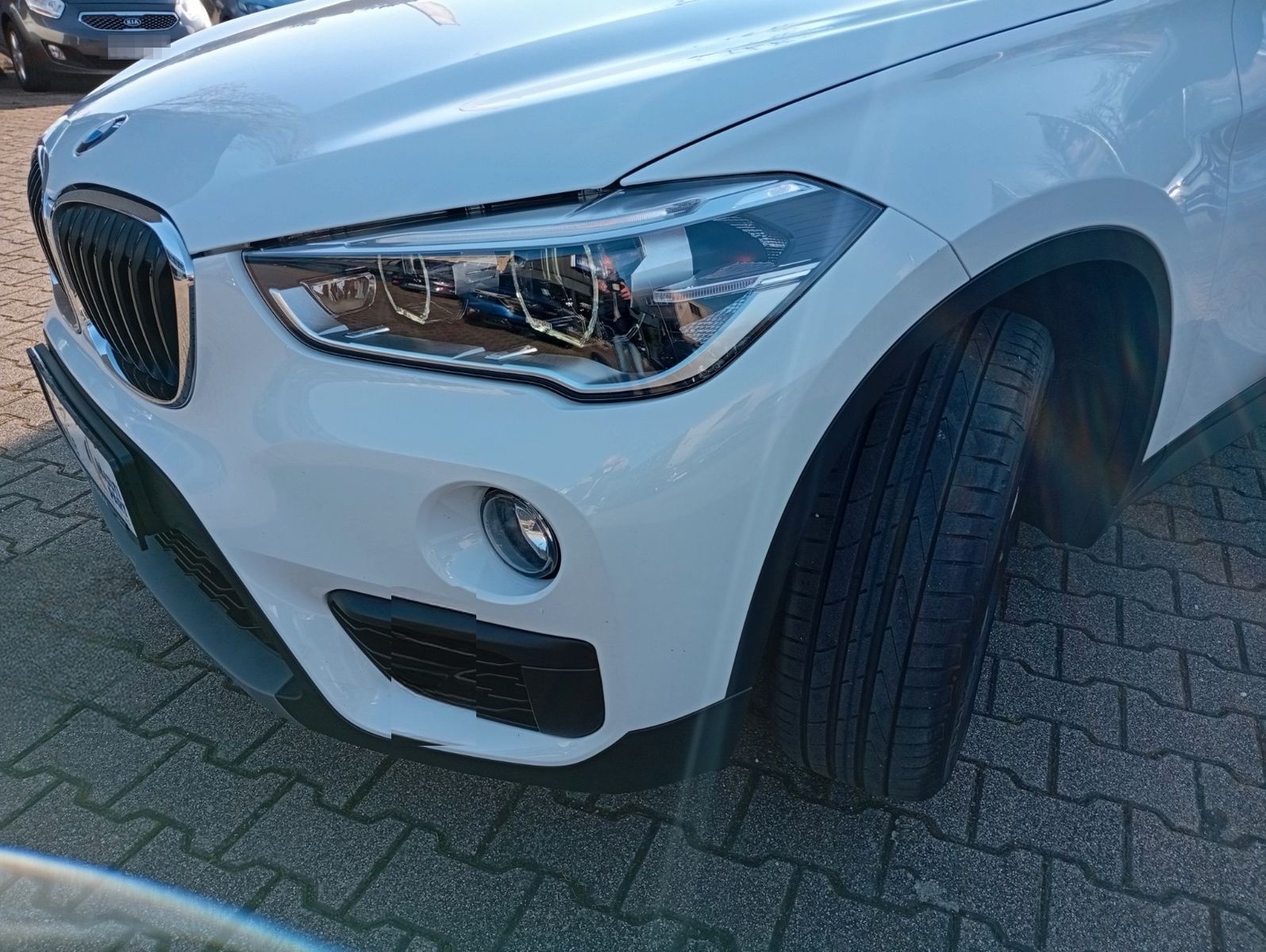 BMW X1 xDrive 20 d Advantage / Navi foto 6