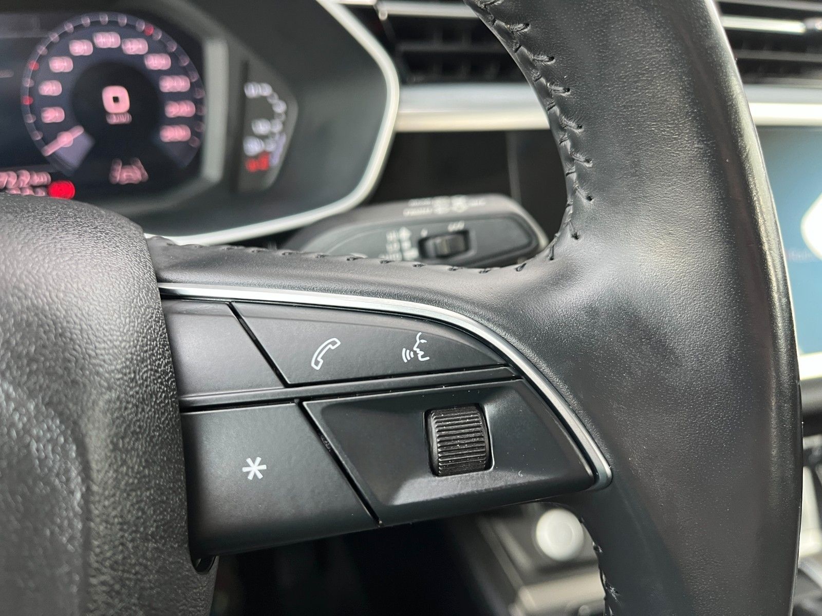 Audi Q3 35 TFSI 2.HD SHZ DAB PDC LED 19" KESSY SCHECK foto 15