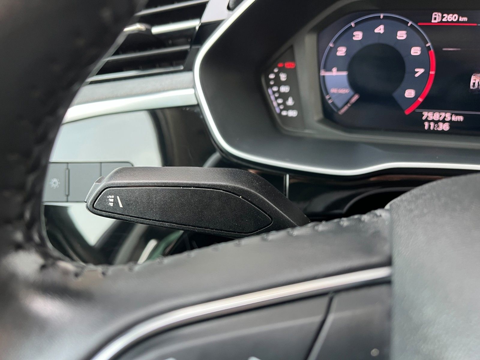 Audi Q3 35 TFSI 2.HD SHZ DAB PDC LED 19" KESSY SCHECK foto 18
