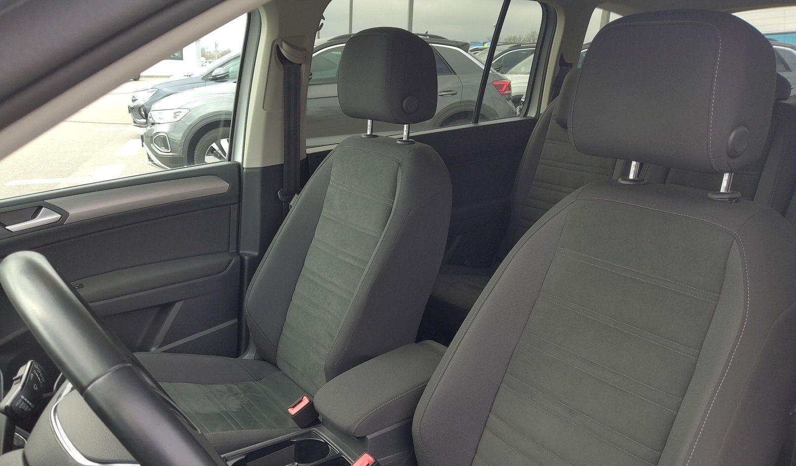 Volkswagen Touran 2.0 TDI DSG LED PDC Sitzh Tempomat ACC AU foto 12