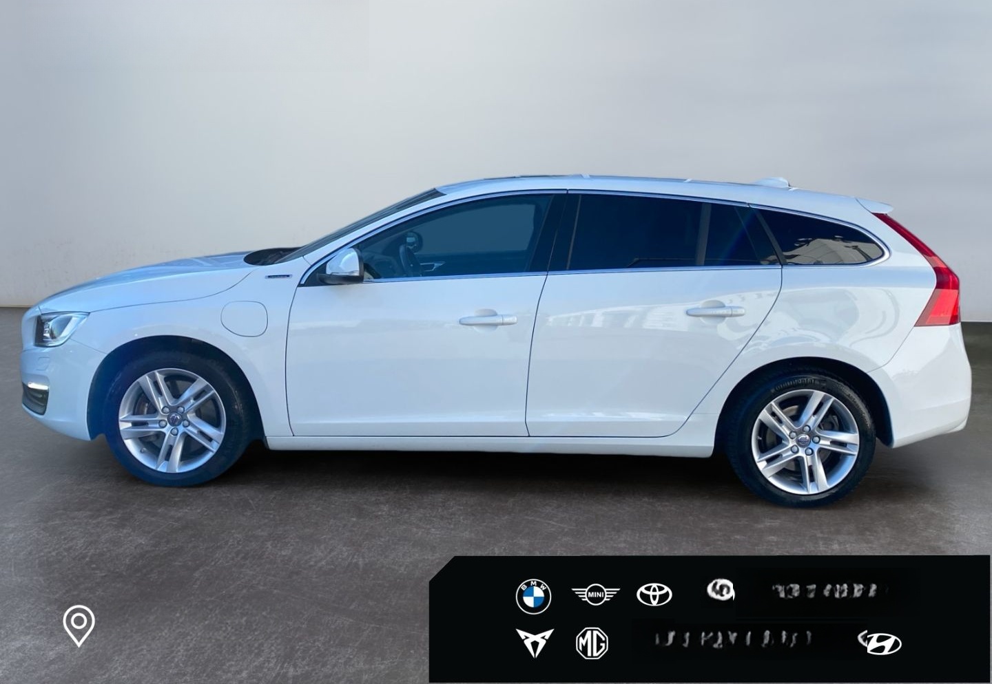 Volvo V60 D6 TwinEngine Geartro Momentum *StHz*AHK*Pan foto 5