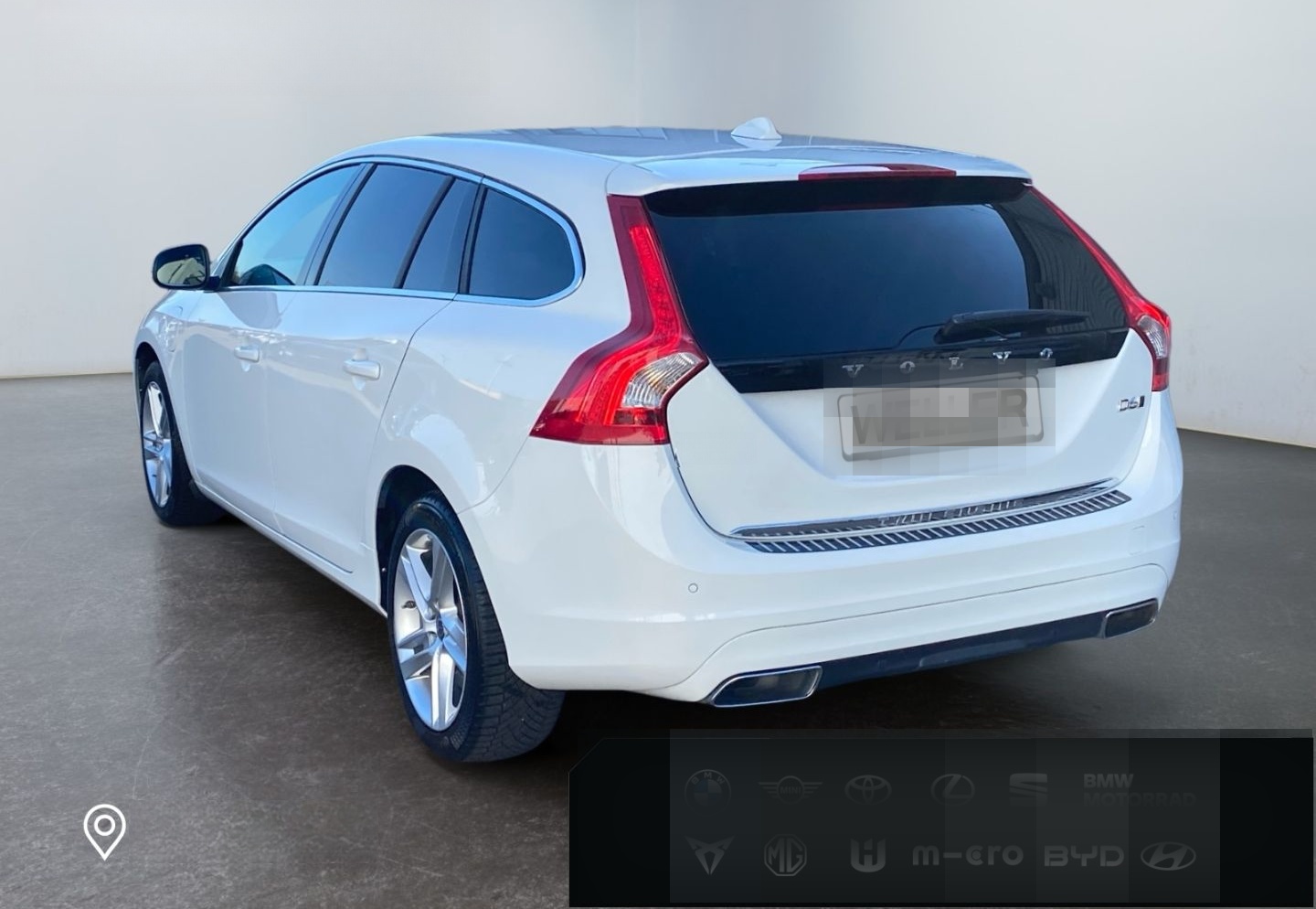 Volvo V60 D6 TwinEngine Geartro Momentum *StHz*AHK*Pan foto 7