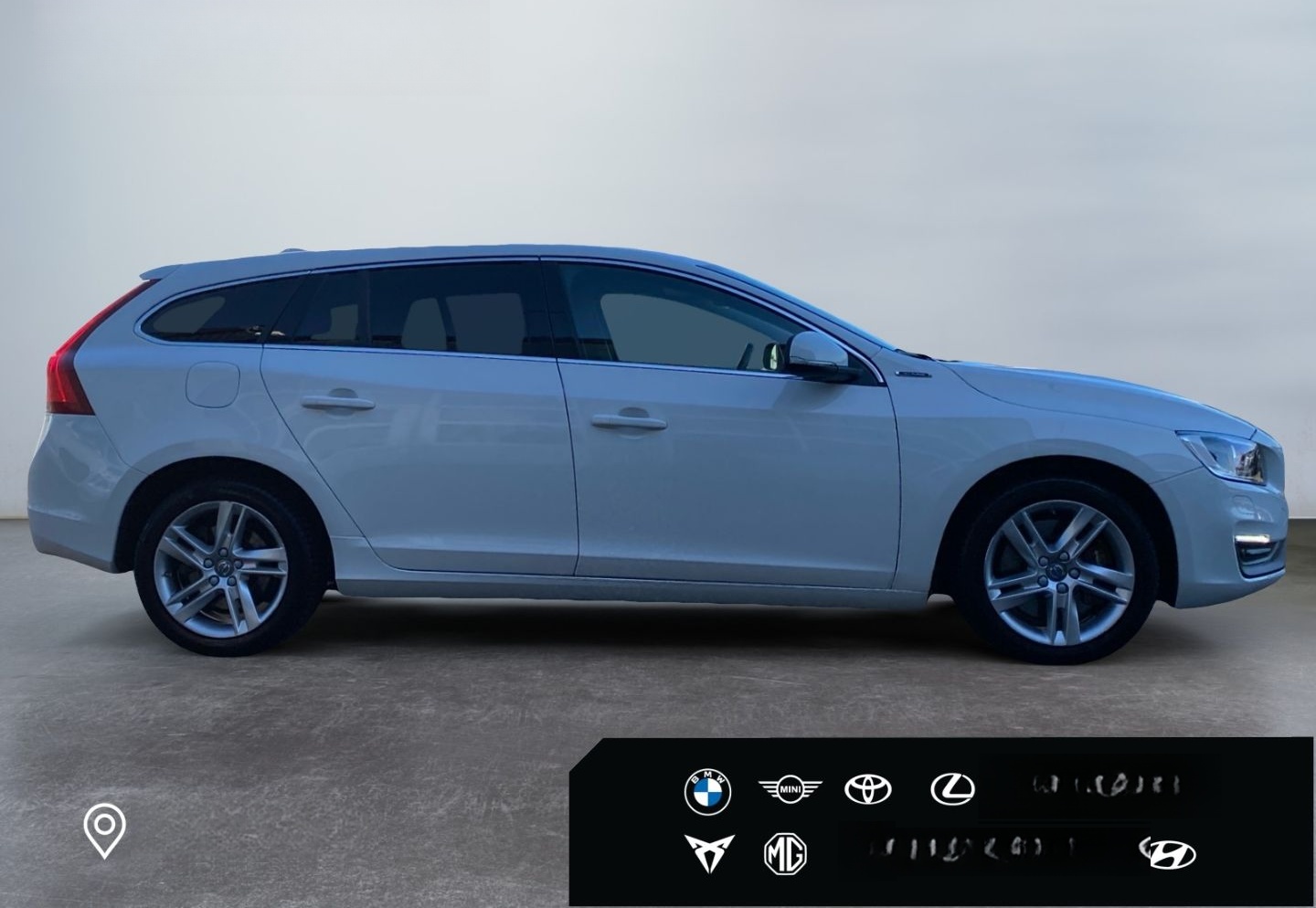 Volvo V60 D6 TwinEngine Geartro Momentum *StHz*AHK*Pan foto 10