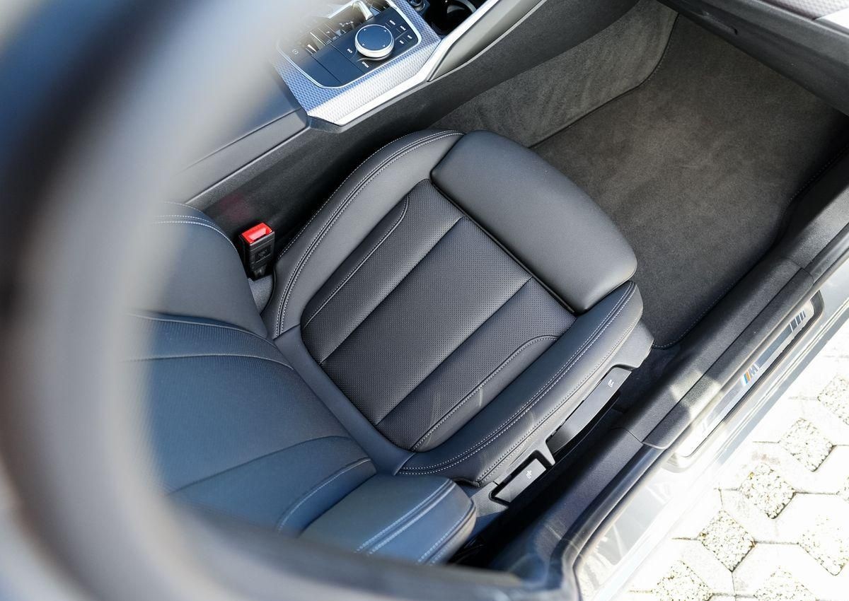 BMW 330d xDrive M-Sport Touring AHK PANO ACC AdLED K foto 12