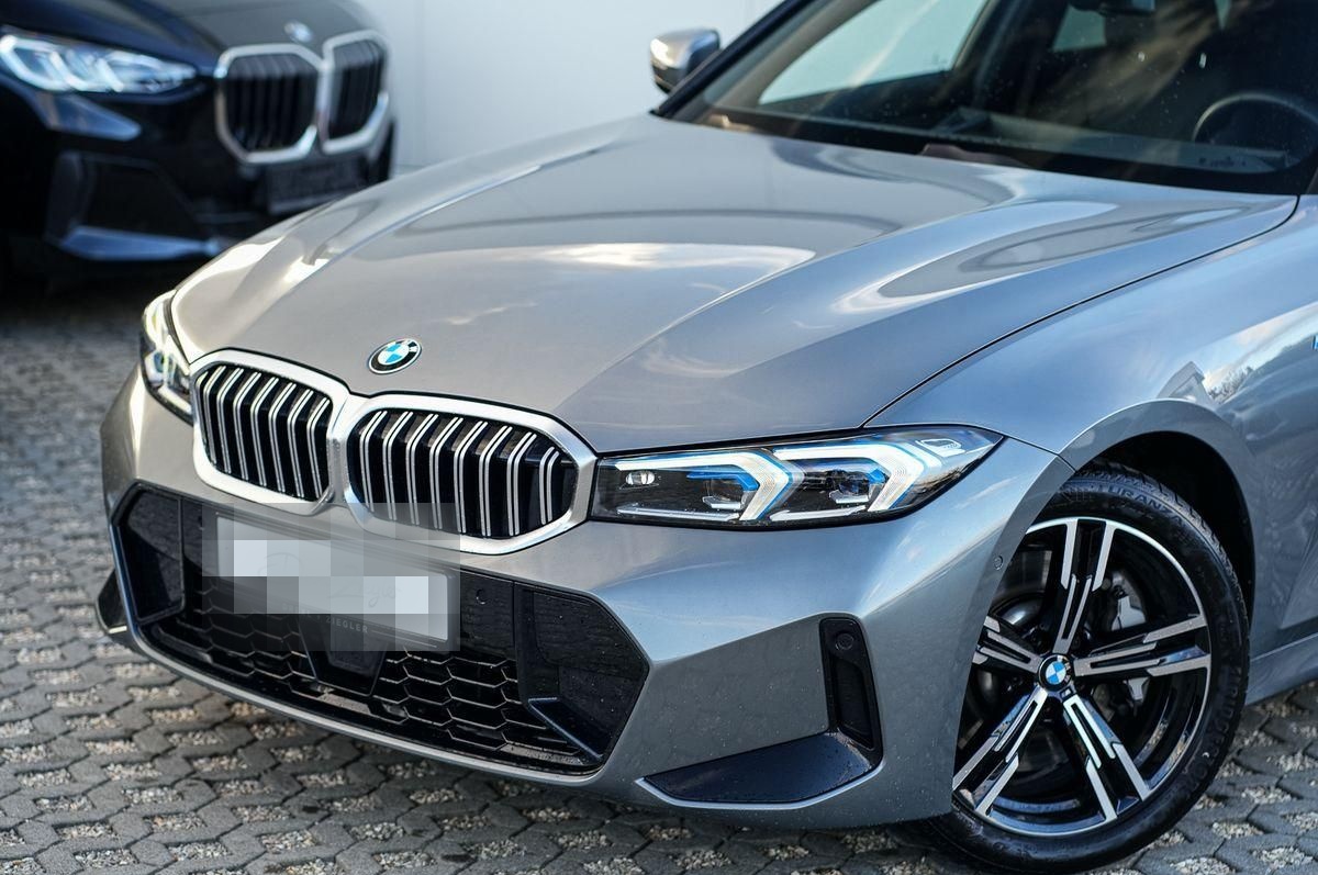 BMW 330d xDrive M-Sport Touring AHK PANO ACC AdLED K foto 3