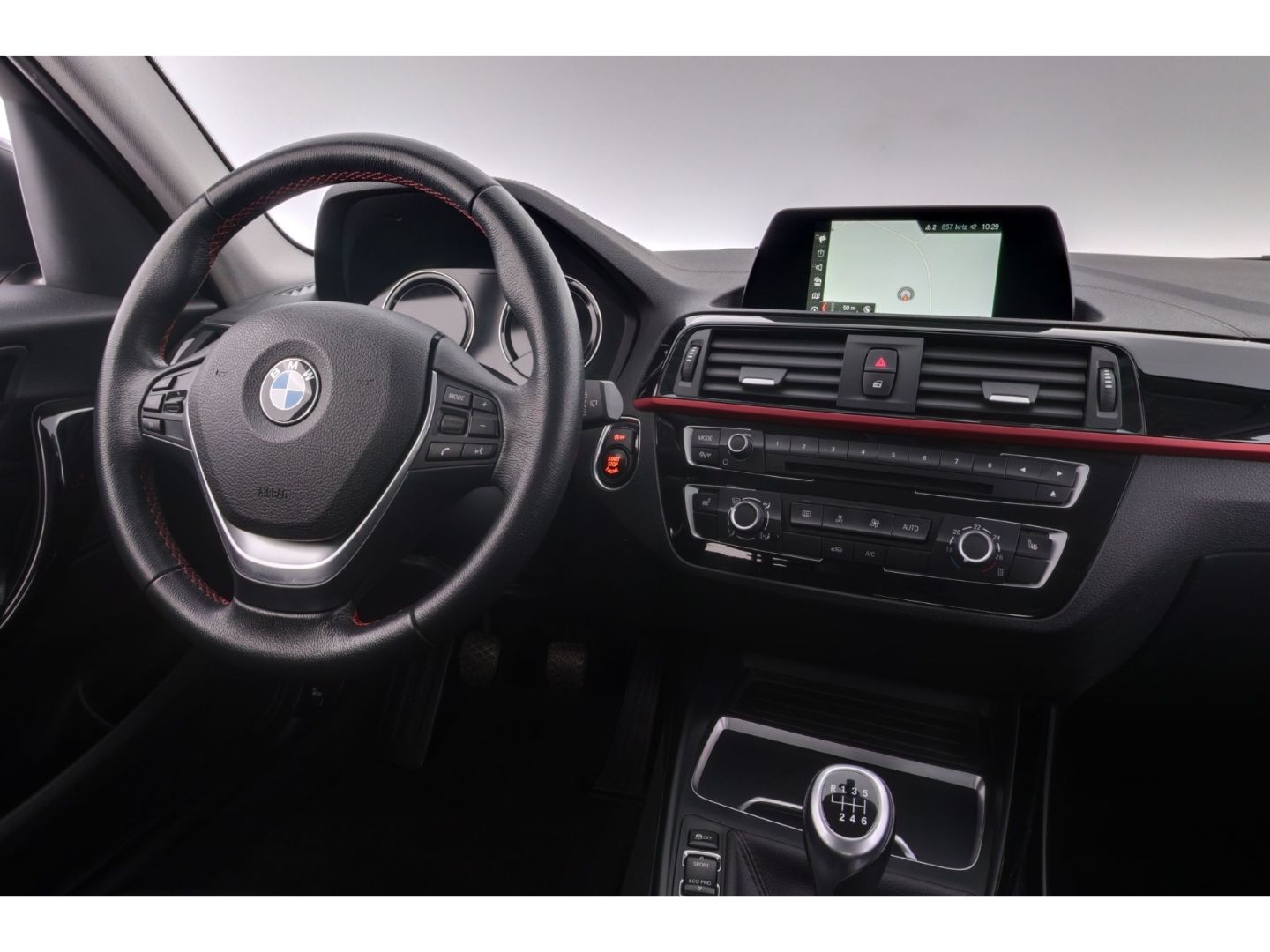 BMW 120 i Sport Line+LED+NAVI+TEMPO+PDC+KLIMA+SHZ foto 12