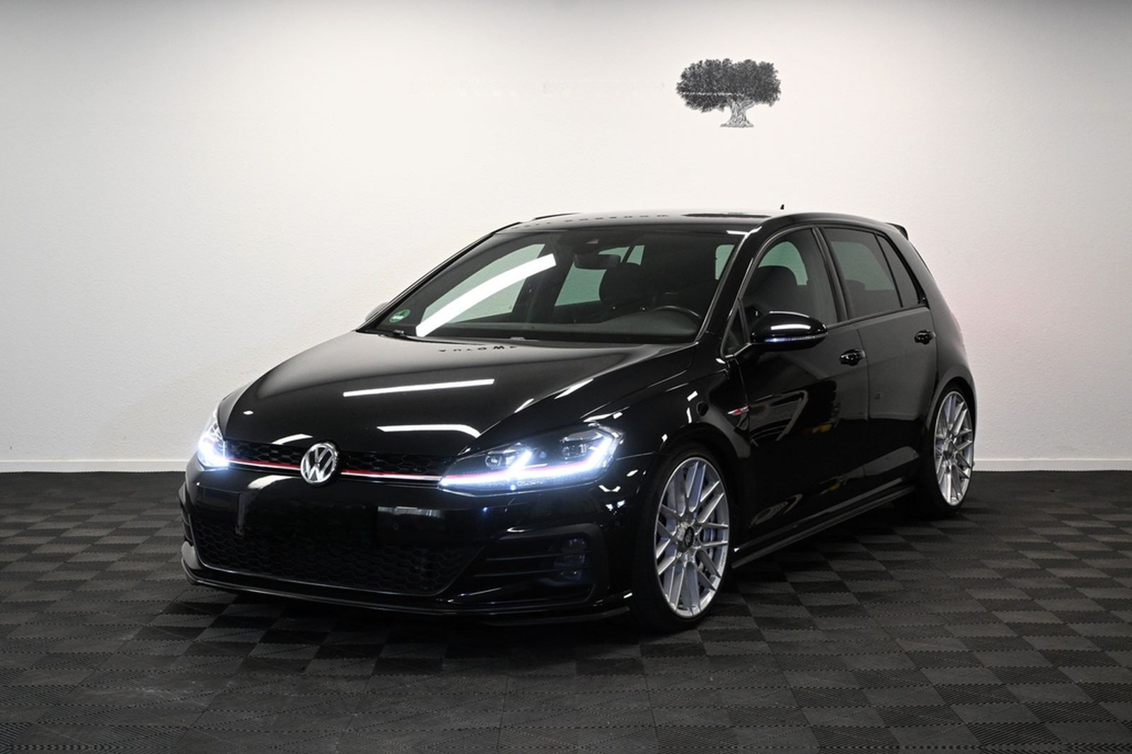 Volkswagen Golf GTI Performance*MATRIX*KEYLESS*RFK*ROTIFORM foto 3