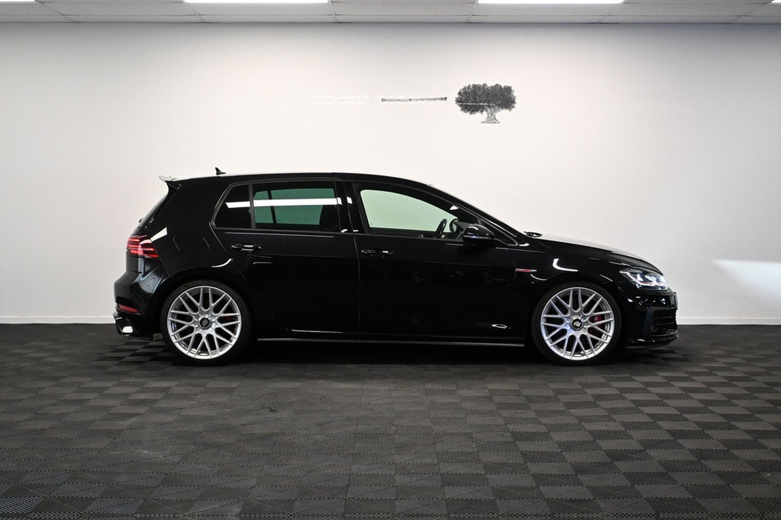 Volkswagen Golf GTI Performance*MATRIX*KEYLESS*RFK*ROTIFORM foto 5