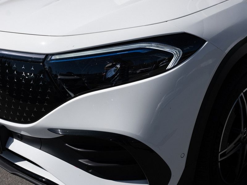 Mercedes-Benz EQB 250+ AMG-Sport/LED/Cam/Night/Totw/Sound/18' foto 22