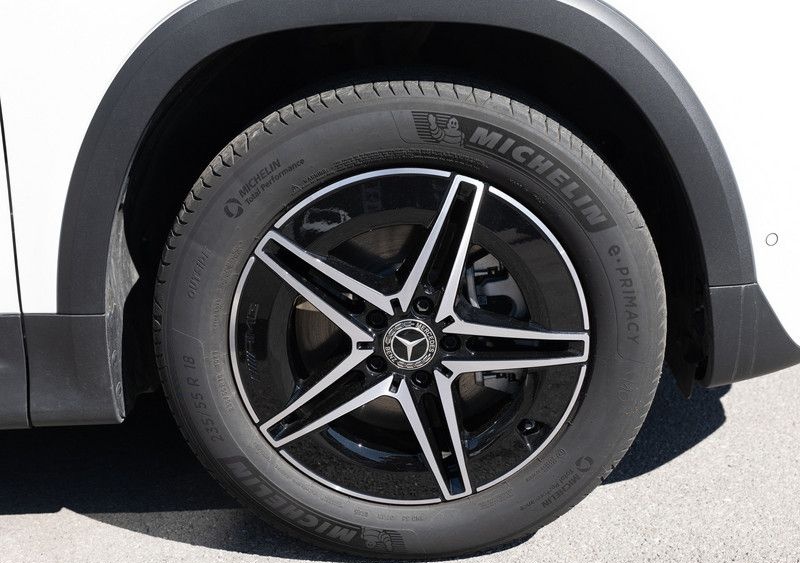 Mercedes-Benz EQB 250+ AMG-Sport/LED/Cam/Night/Totw/Sound/18' foto 6