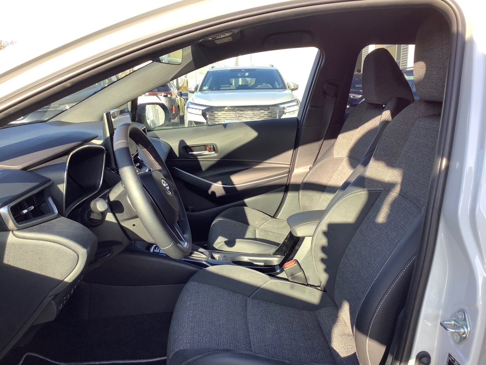 Toyota Corolla 1.8 l Hybrid Teamplayer *Technik* foto 10