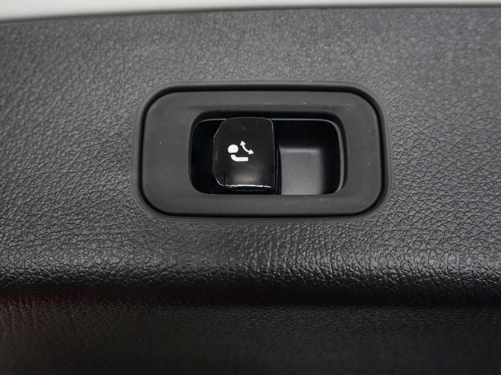 Mercedes-Benz GLC 220 AMG-NIGHT-DISTRONIC-MEMORY-AHK-UVP 72.50 foto 15