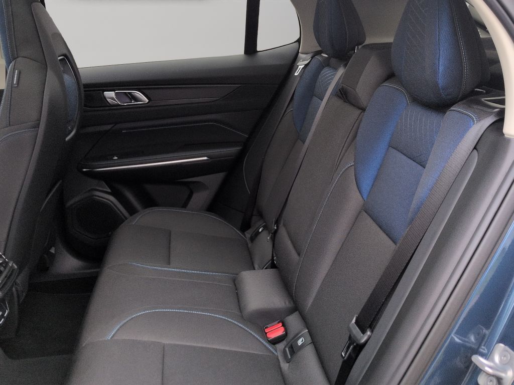 Lynk&Co 01 PHEV+360+LED+Panorama+ACC+BLIS+ foto 8