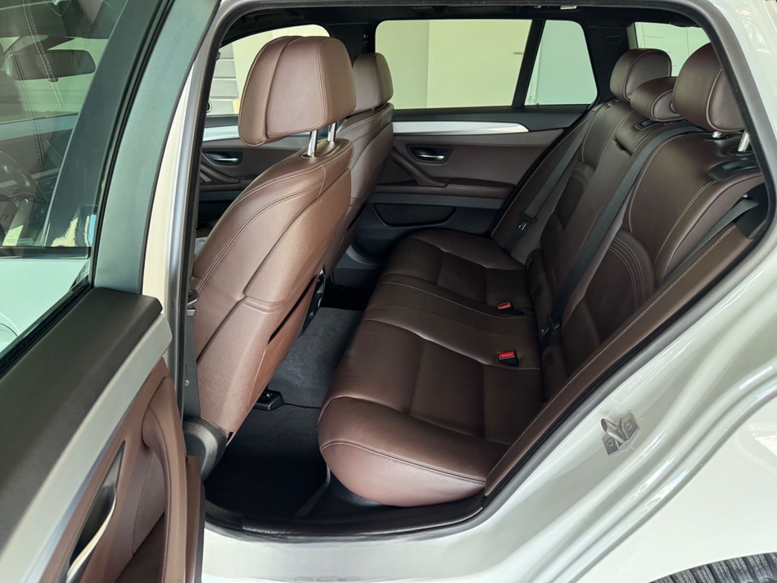 BMW M550 d xDrive LED/Kam/H&K/Softclose/Memory/Pano foto 12