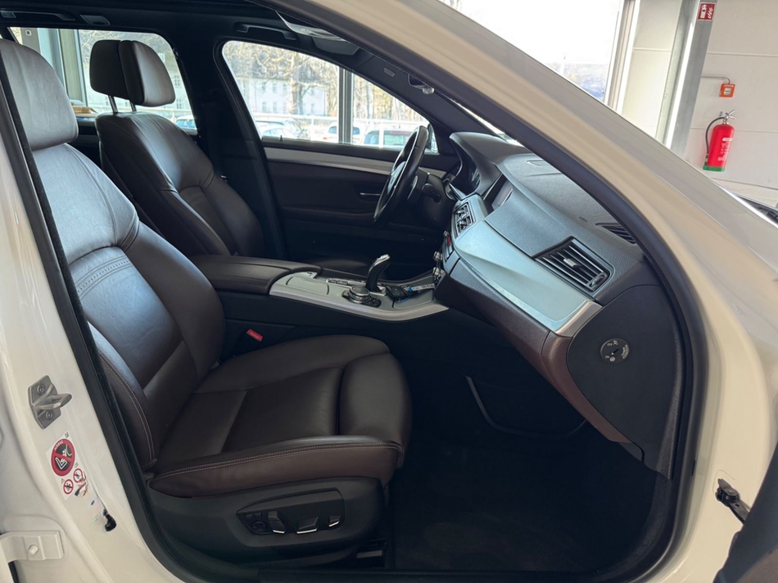 BMW M550 d xDrive LED/Kam/H&K/Softclose/Memory/Pano foto 18