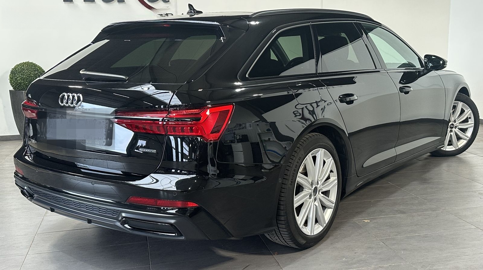 Audi A6 Avant 55 TFSIe Qu S-Line NAV+LED+PANO+ACC+KAM foto 4