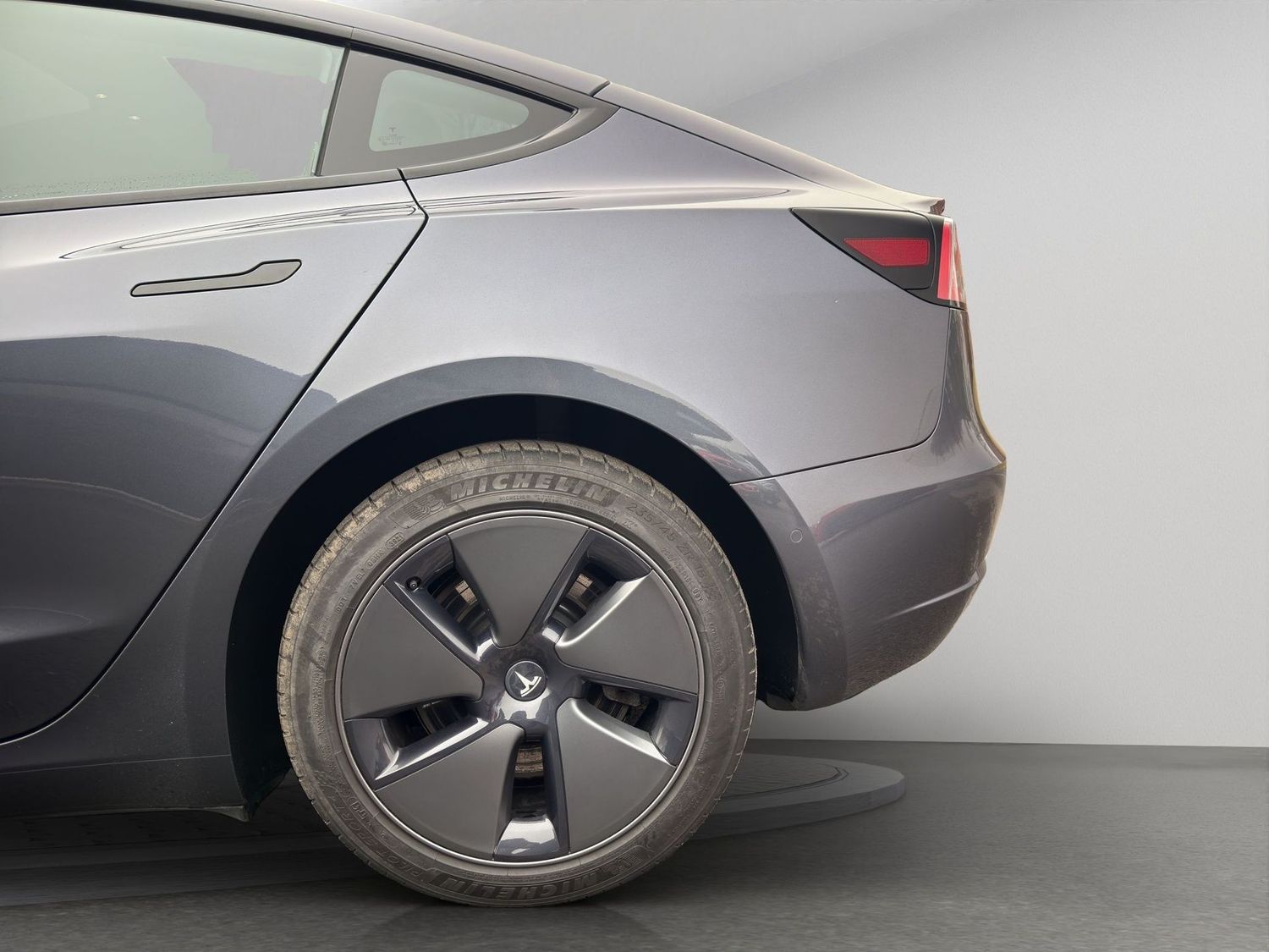 Tesla Model 3 LONG RANGE DUAL AWD LED LEDER 1.HD MwSt foto 24