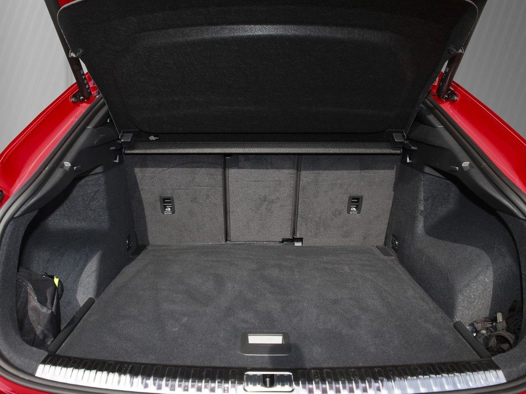 Audi Q3 Sportback 45 TFSI S line Matrix Panorama GWP foto 12