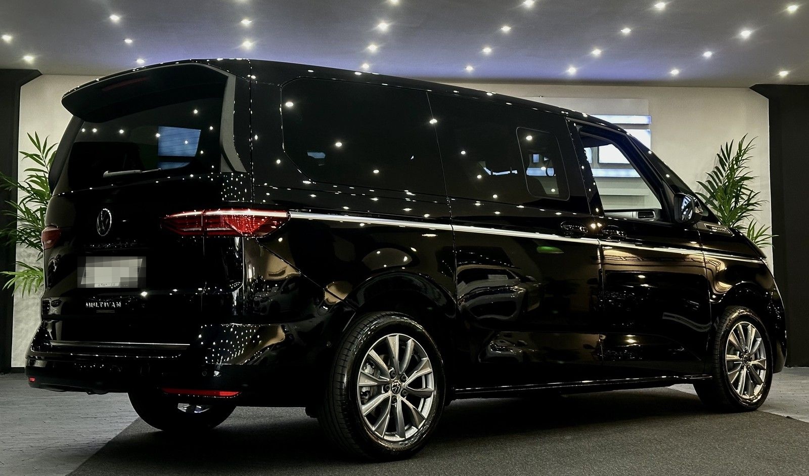 Volkswagen T7 Multivan Lang 5J.WERKSGARANTIE*DCC*AHK*EASYOP foto 3