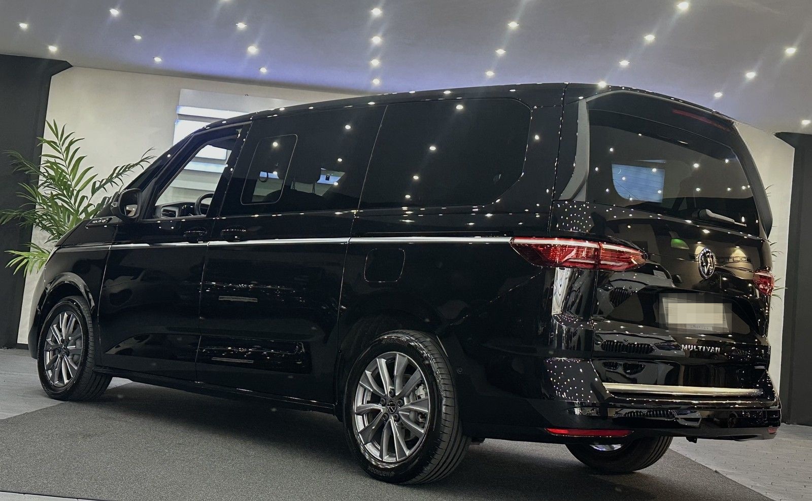 Volkswagen T7 Multivan Lang 5J.WERKSGARANTIE*DCC*AHK*EASYOP foto 4