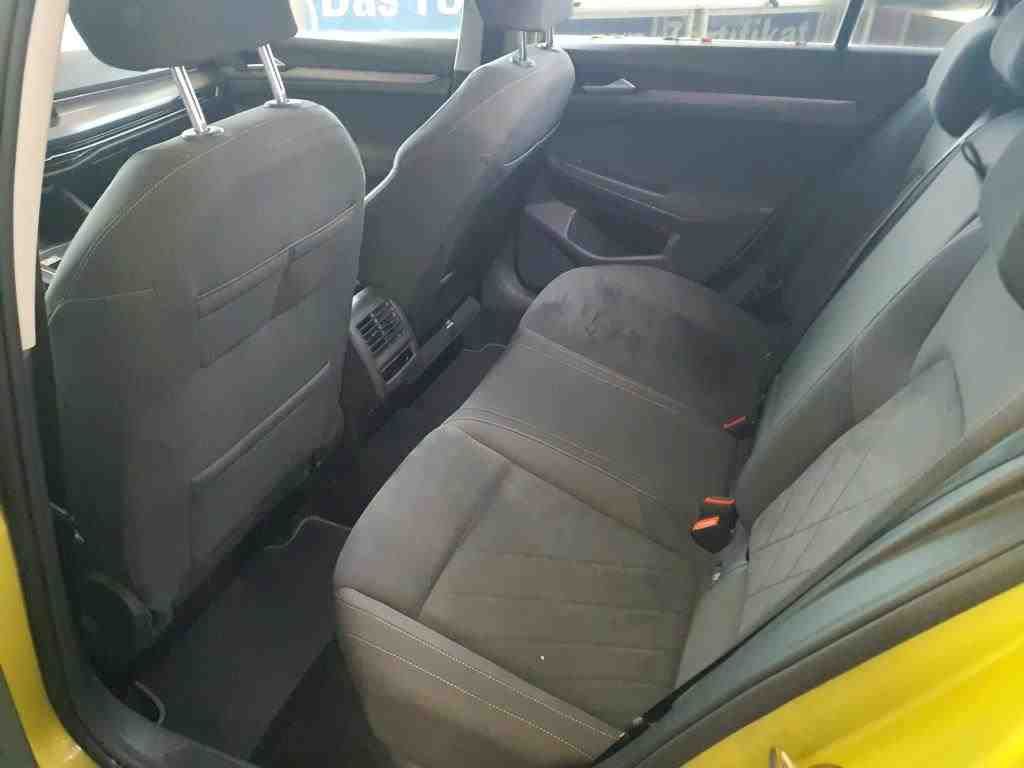 Volkswagen Golf Style TSI DSG Kamera/CarPlay/ACC/LED foto 5