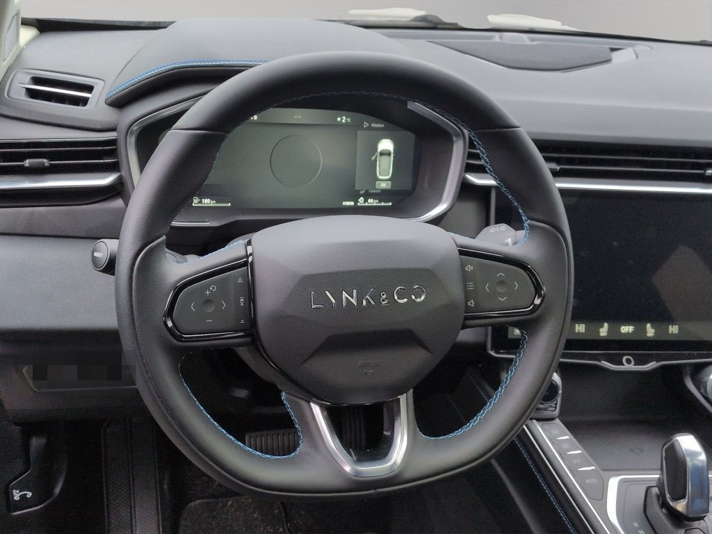 Lynk&Co 01 PHEV+360+LED+Panorama+ACC+BLIS+ foto 6
