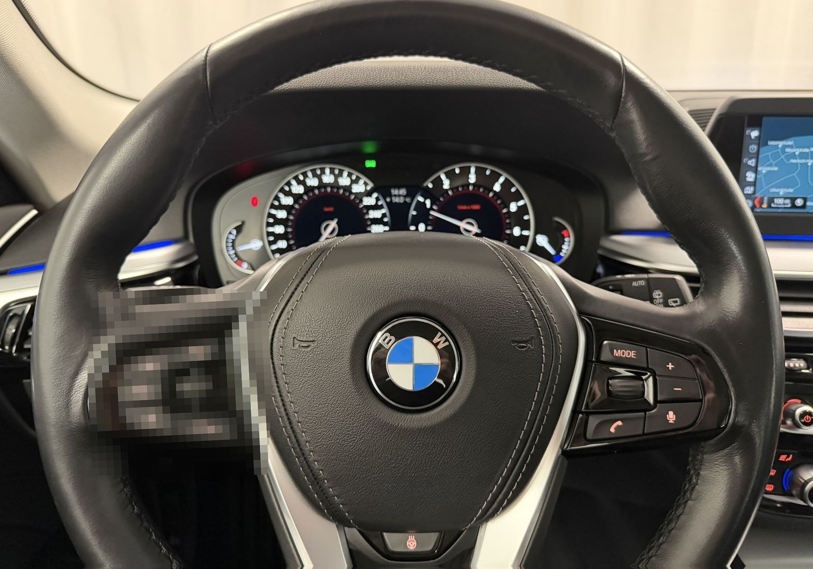 BMW 530 i xDrive Touring LED Standheiz. NUR GEWERBE foto 14