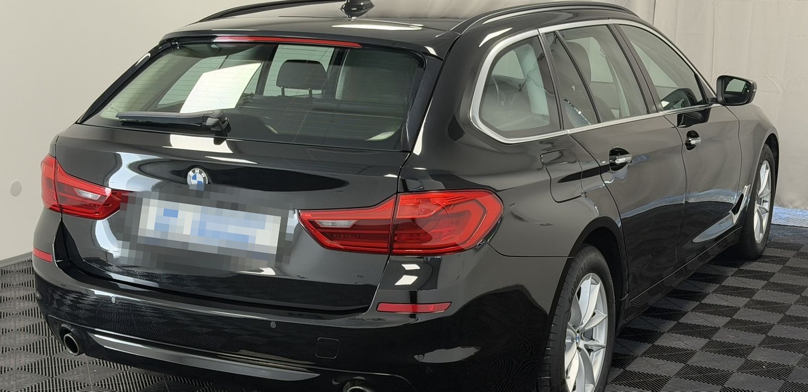 BMW 530 i xDrive Touring LED Standheiz. NUR GEWERBE foto 8