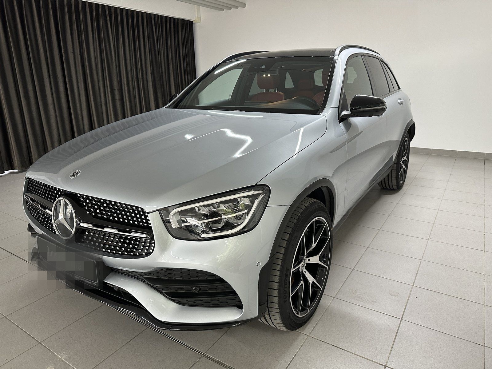 Mercedes-Benz GLC 300 d 4M AMG Night Pano/StaHzg/AHK/360°/Dist foto 2