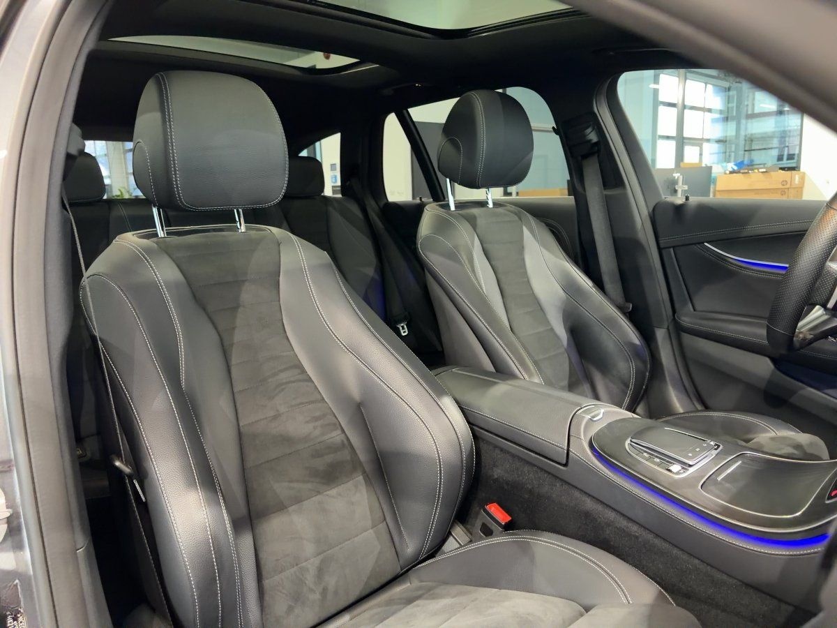 Mercedes-Benz E 300 de T AMG Line KeyGo|MBeam|S-Dach|TWA|360 foto 19