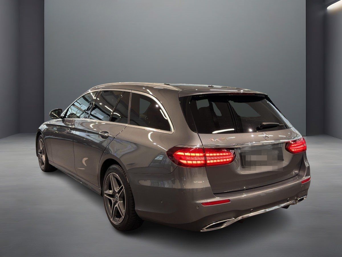 Mercedes-Benz E 300 de T AMG Line KeyGo|MBeam|S-Dach|TWA|360 foto 3