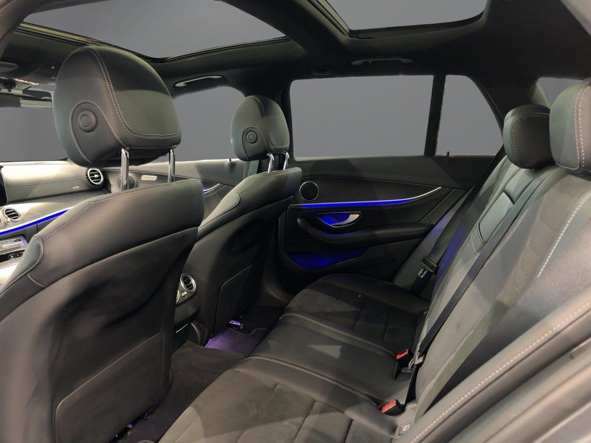 Mercedes-Benz E 300 de T AMG Line KeyGo|MBeam|S-Dach|TWA|360 foto 8