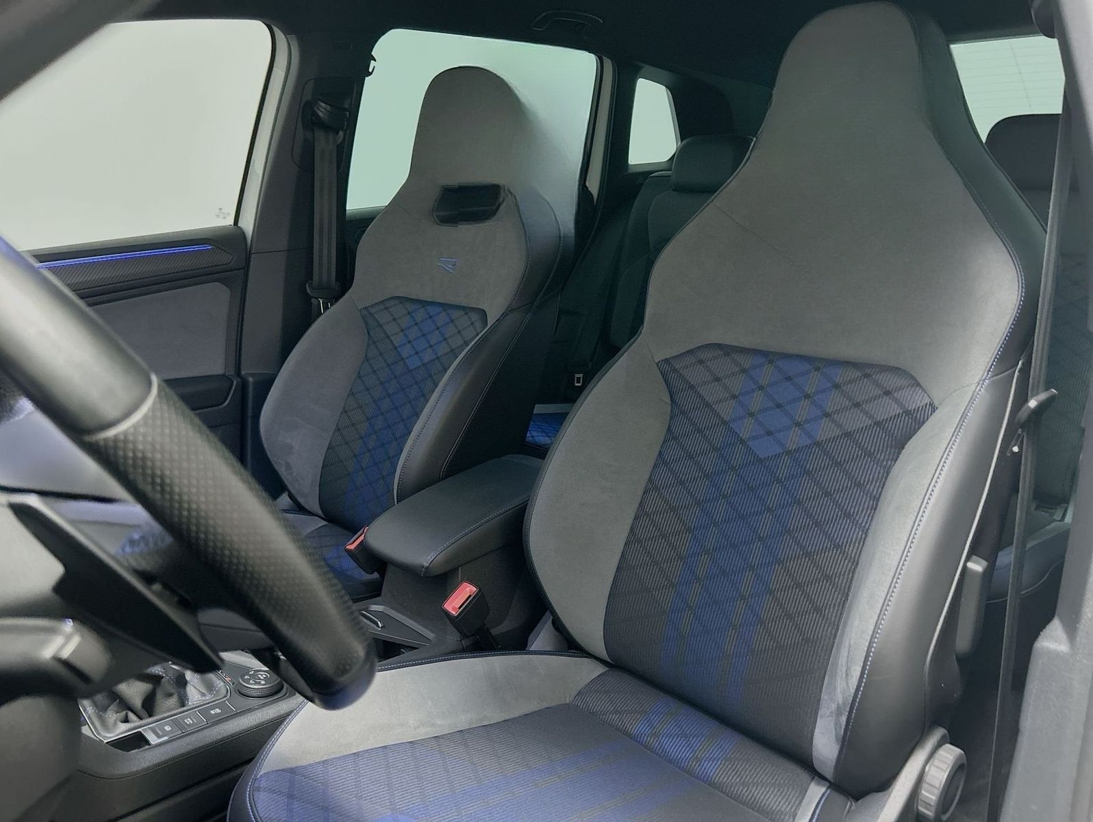 Volkswagen Tiguan R 2.0 TSI DSG 4Motion foto 11