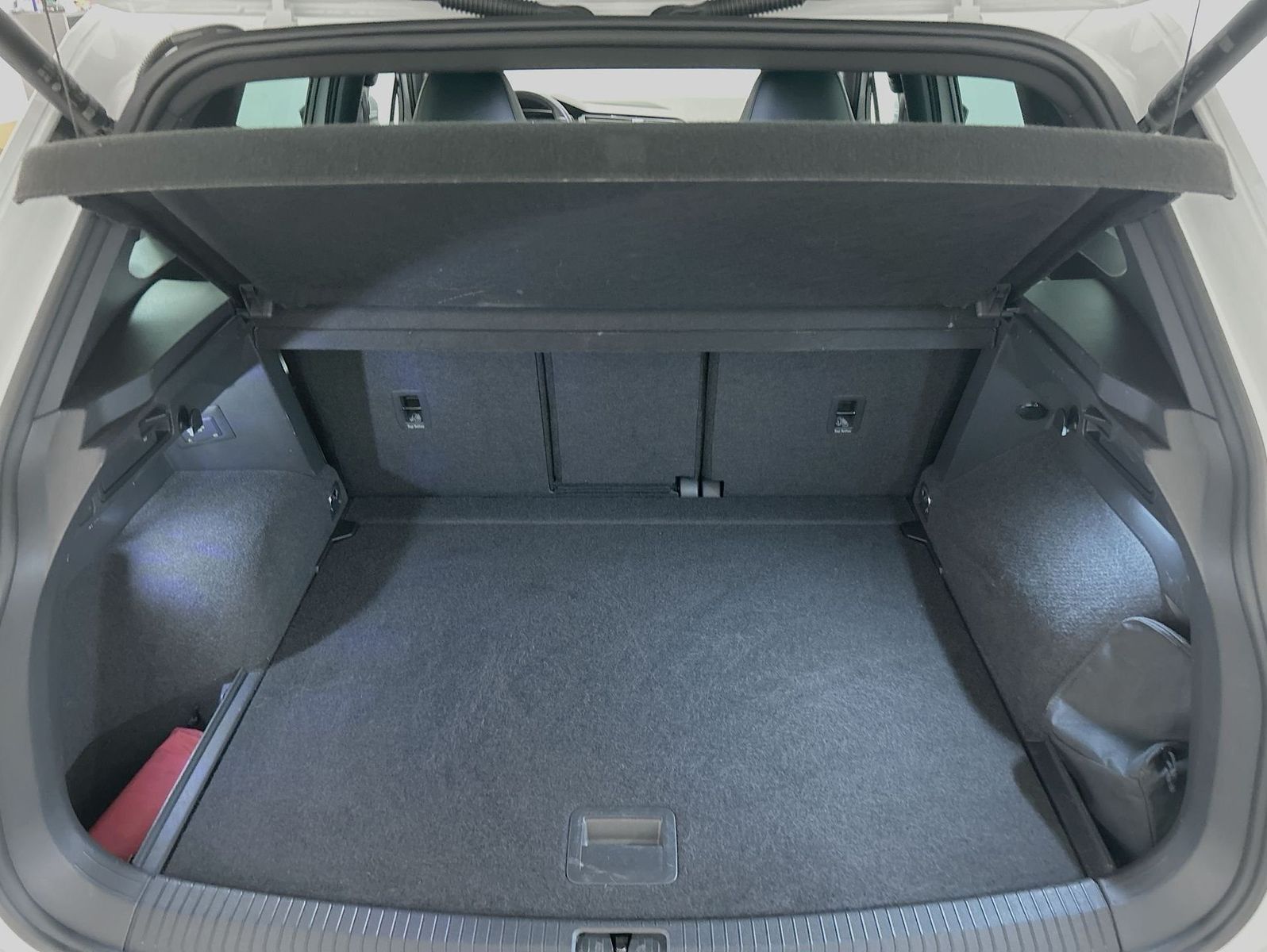 Volkswagen Tiguan R 2.0 TSI DSG 4Motion foto 17