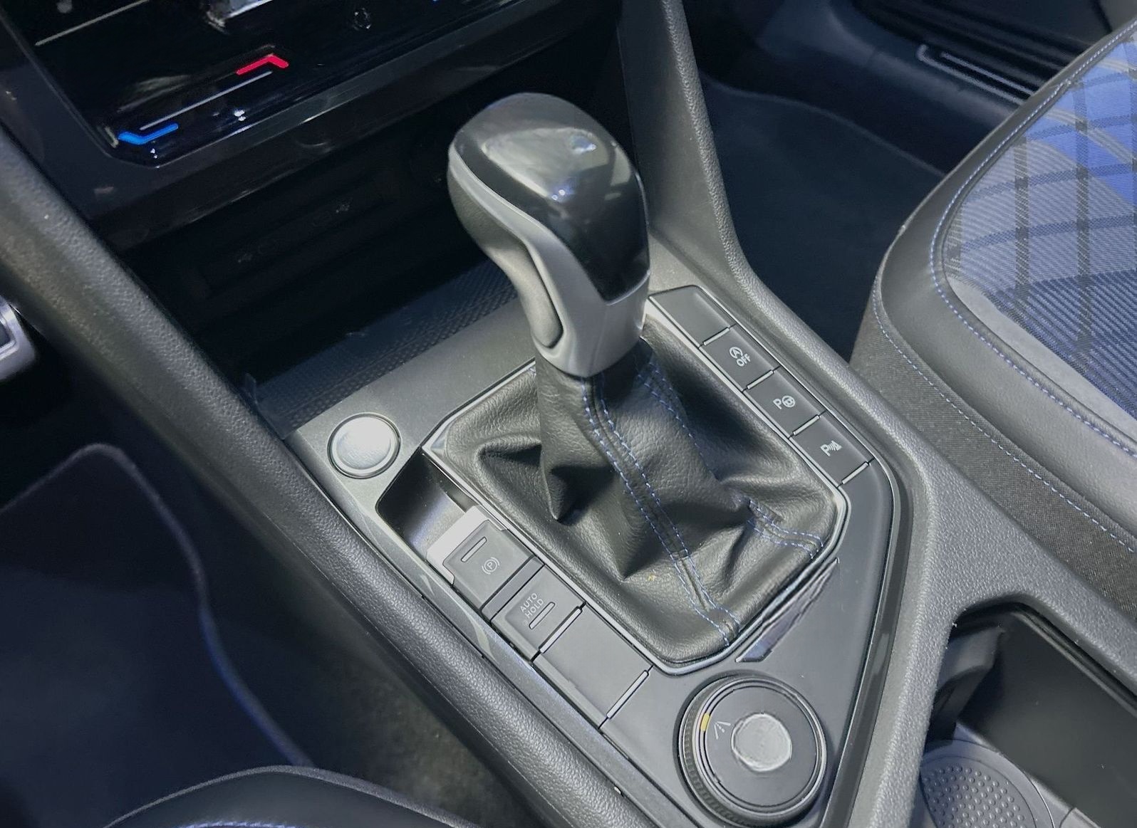 Volkswagen Tiguan R 2.0 TSI DSG 4Motion foto 18