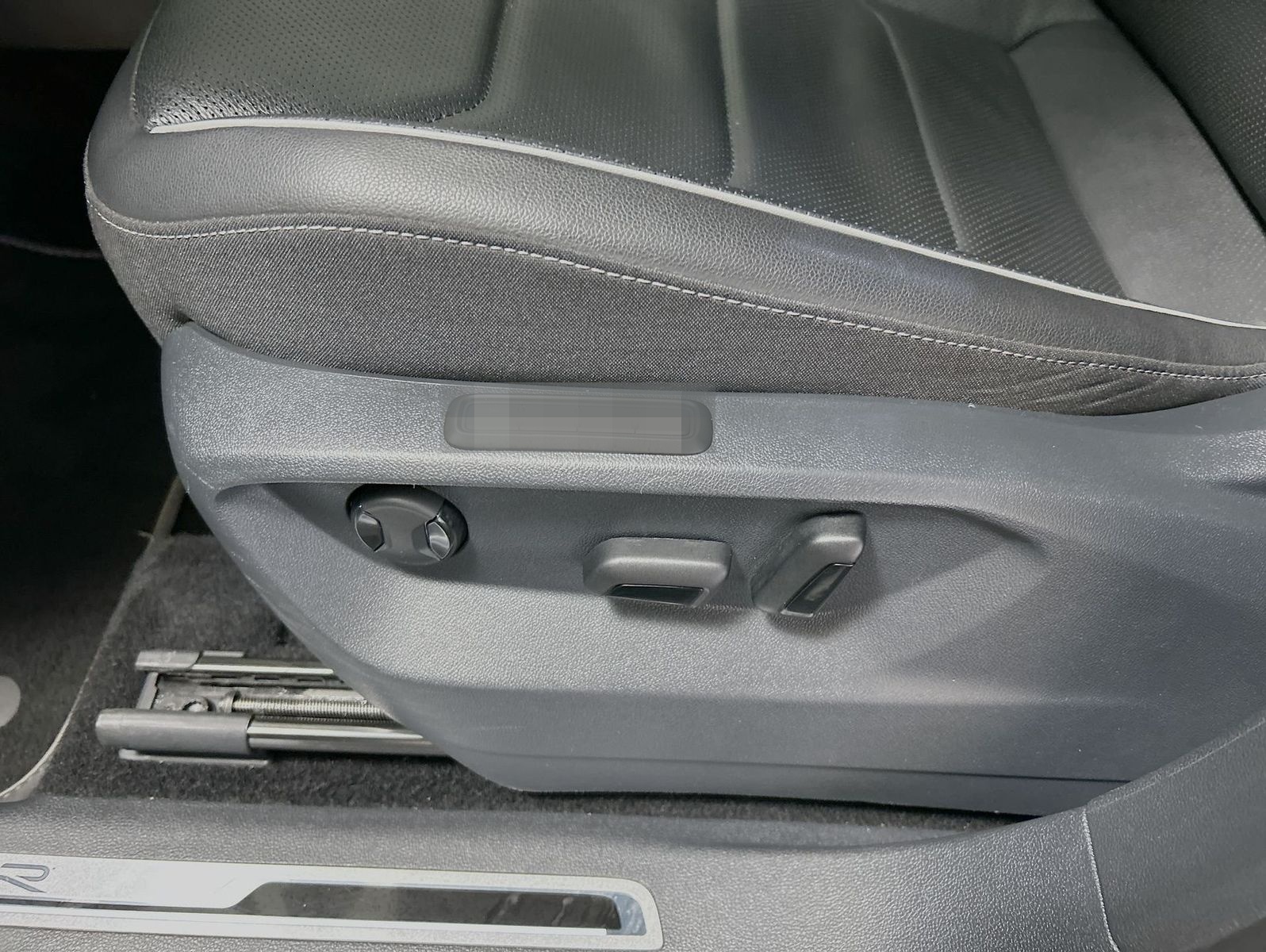 Volkswagen Tiguan Allspace 2.0 TSI DSG 4MOTION R-Line foto 12