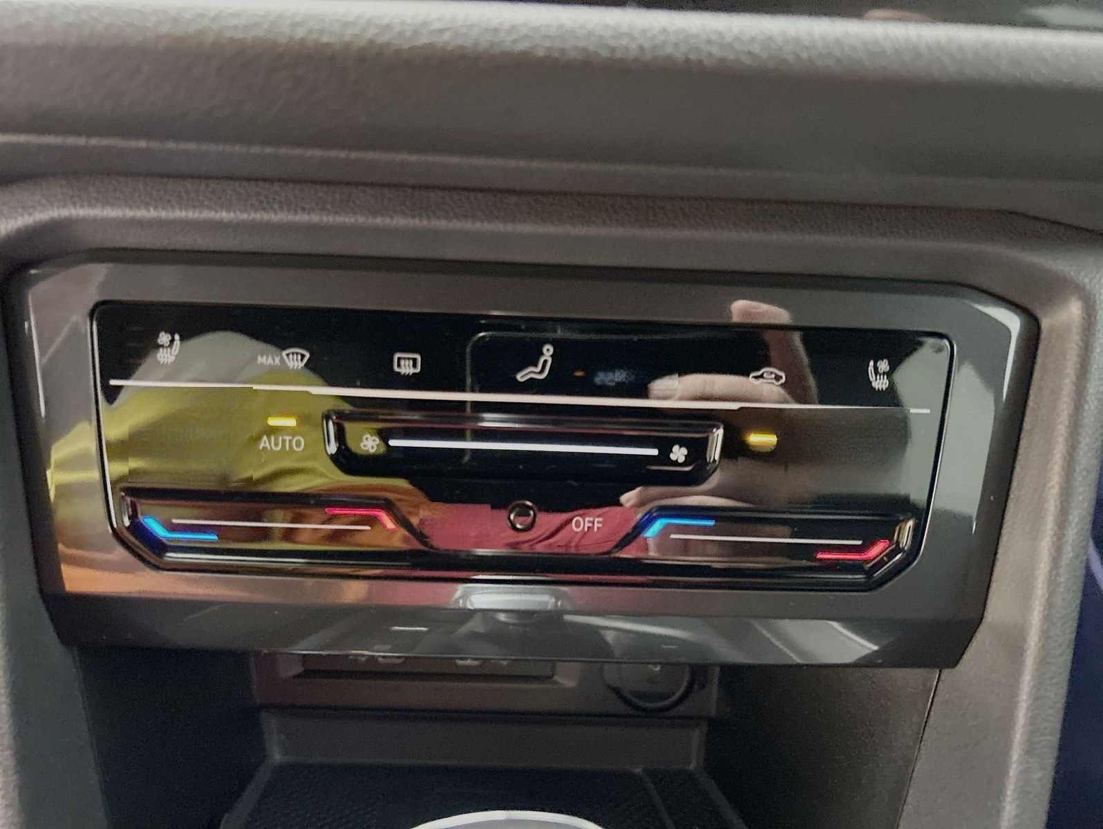 Volkswagen Tiguan Allspace 2.0 TSI DSG 4MOTION R-Line foto 15