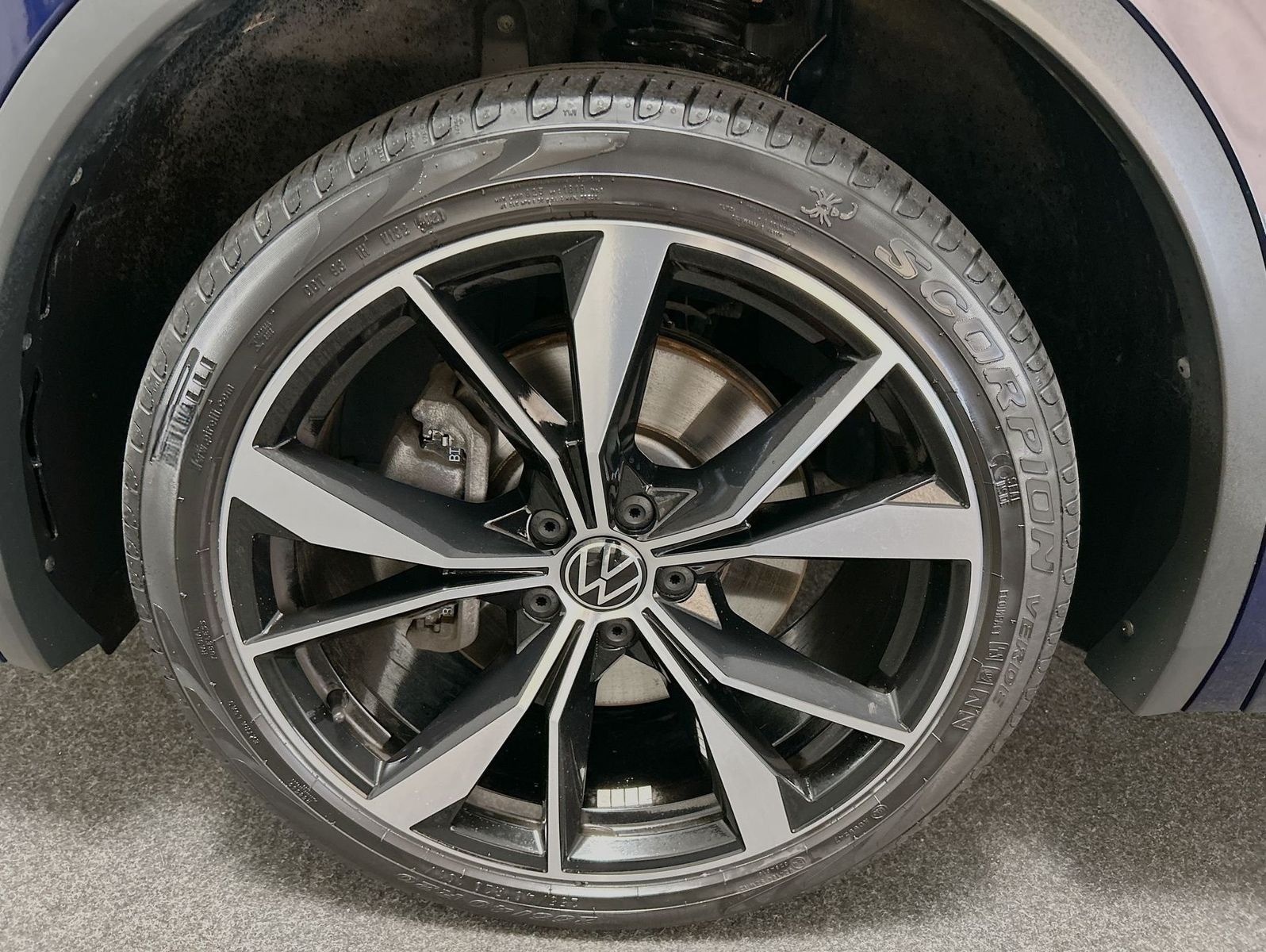 Volkswagen Tiguan Allspace 2.0 TSI DSG 4MOTION R-Line foto 16