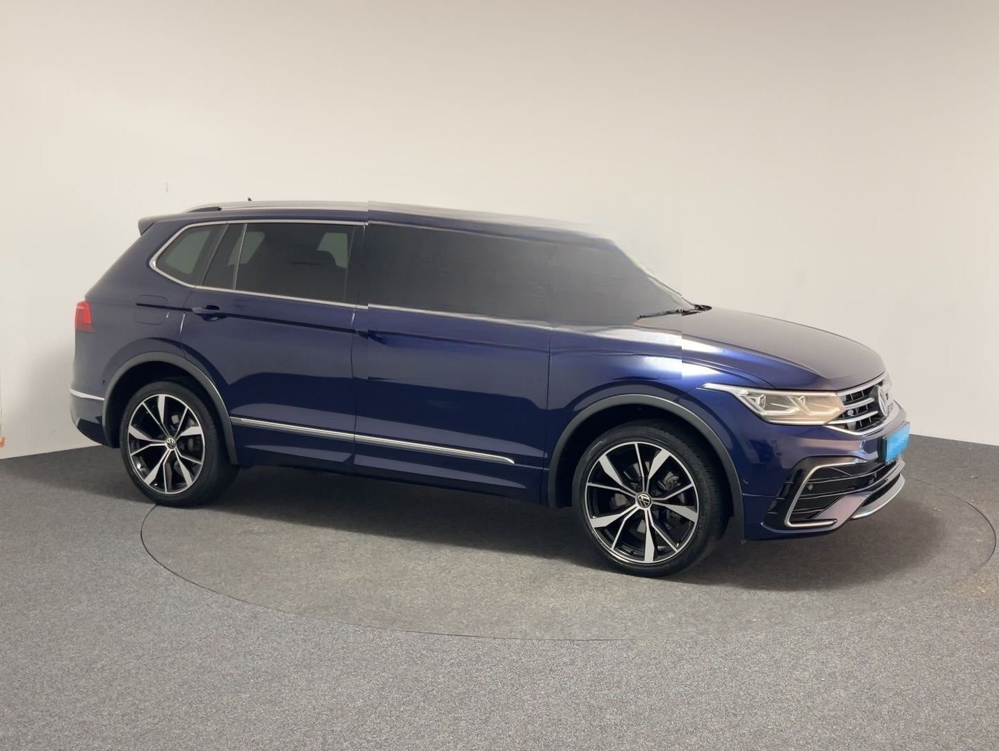 Volkswagen Tiguan Allspace 2.0 TSI DSG 4MOTION R-Line foto 3