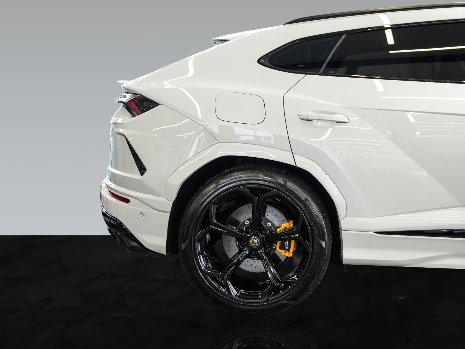 Lamborghini Urus | Panoramic Roof | B&O Sound System foto 11